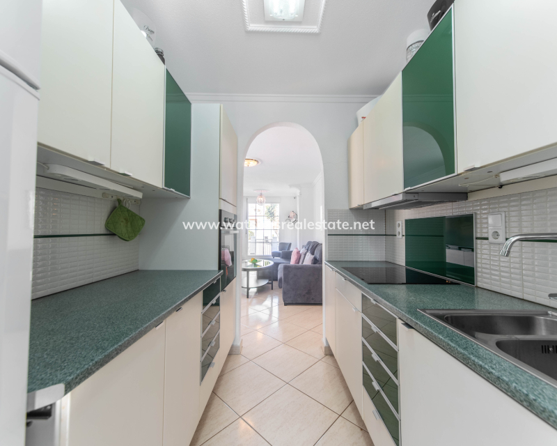 Revente - Maison Individuelle - Urb. La Marina