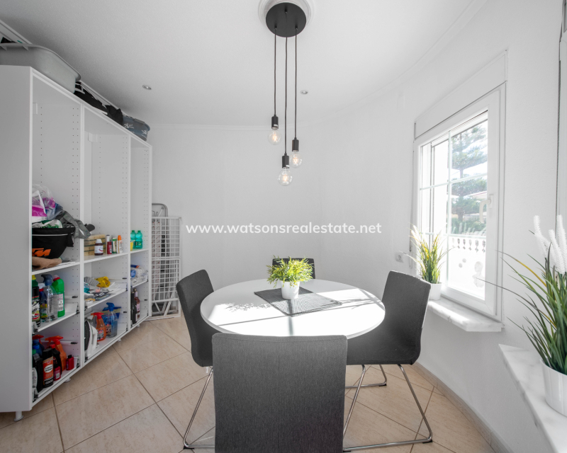 Revente - Maison Individuelle - Urb. La Marina