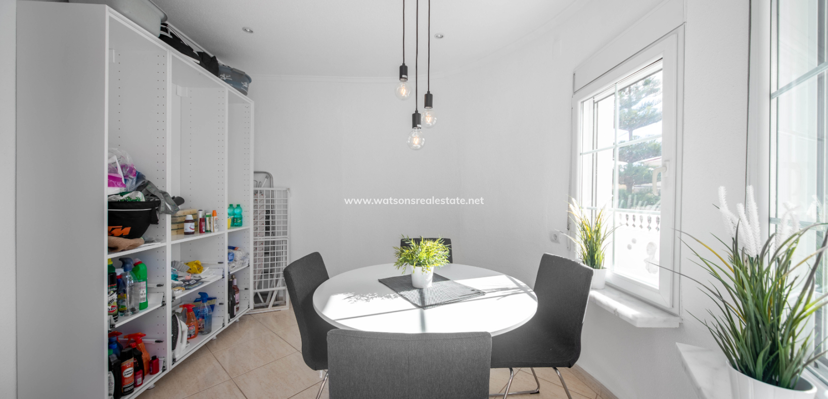Revente - Maison Individuelle - Urb. La Marina