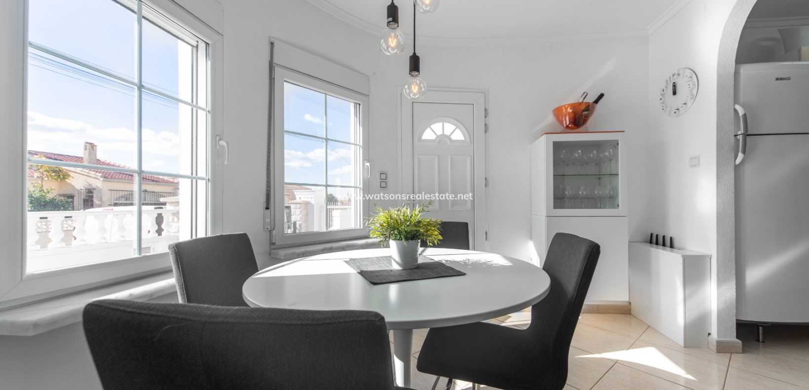 Revente - Maison Individuelle - Urb. La Marina