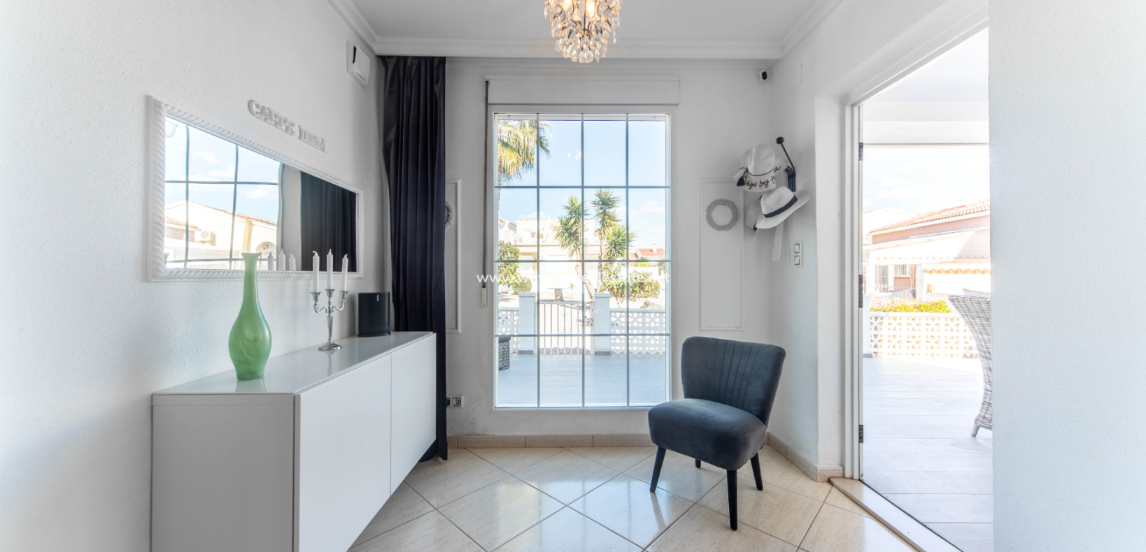 Revente - Maison Individuelle - Urb. La Marina