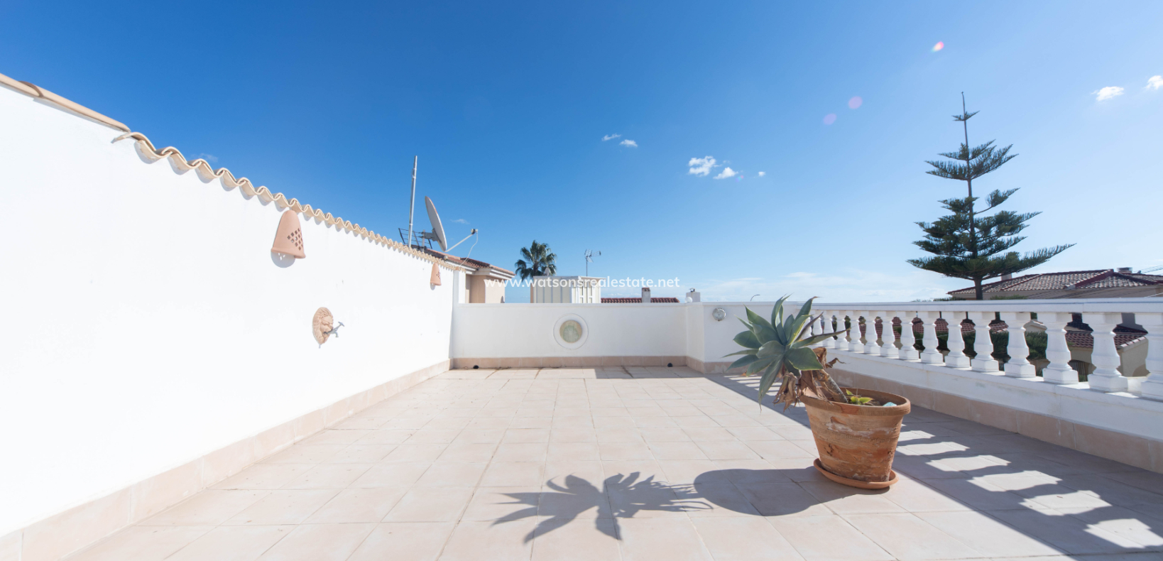 Revente - Maison Individuelle - Urb. La Marina