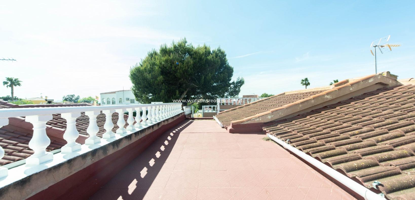 Revente - Maison Individuelle - Urb. La Marina