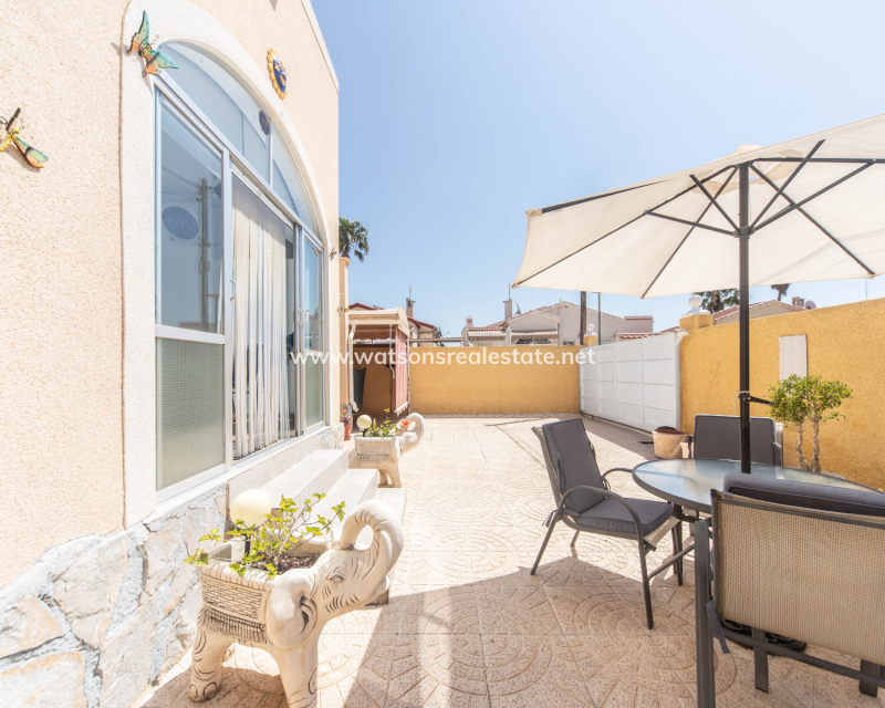 Revente - Maison Individuelle - Urb. La Marina