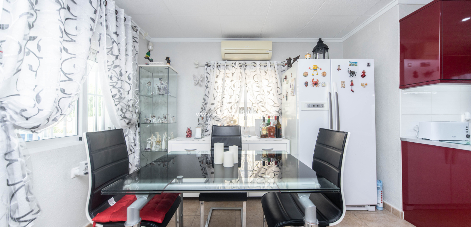 Revente - Maison Individuelle - Urb. La Marina