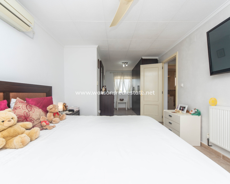 Revente - Maison Individuelle - Urb. La Marina