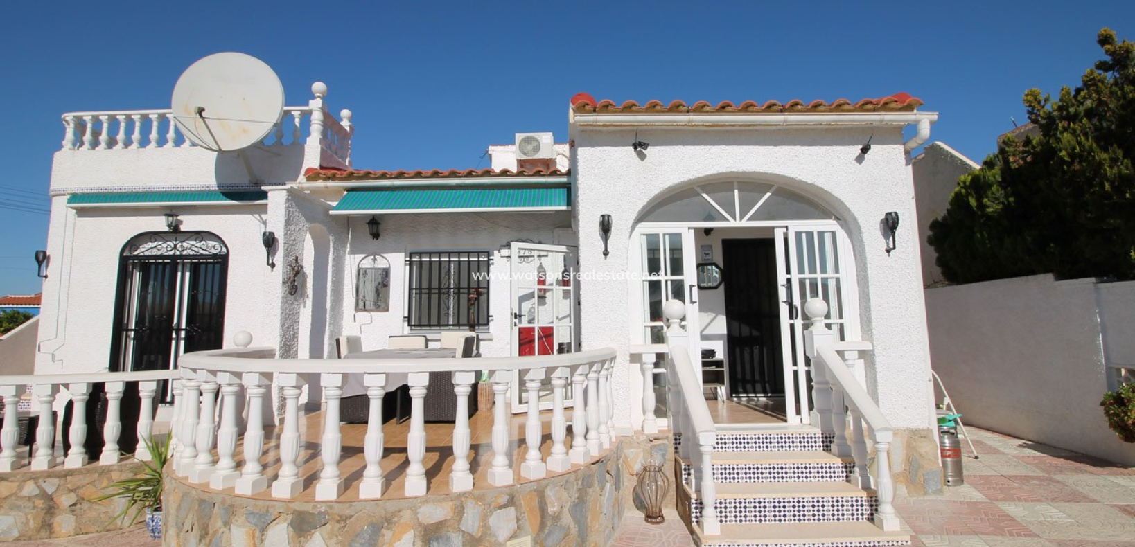 Revente - Maison Individuelle - Urb. La Marina
