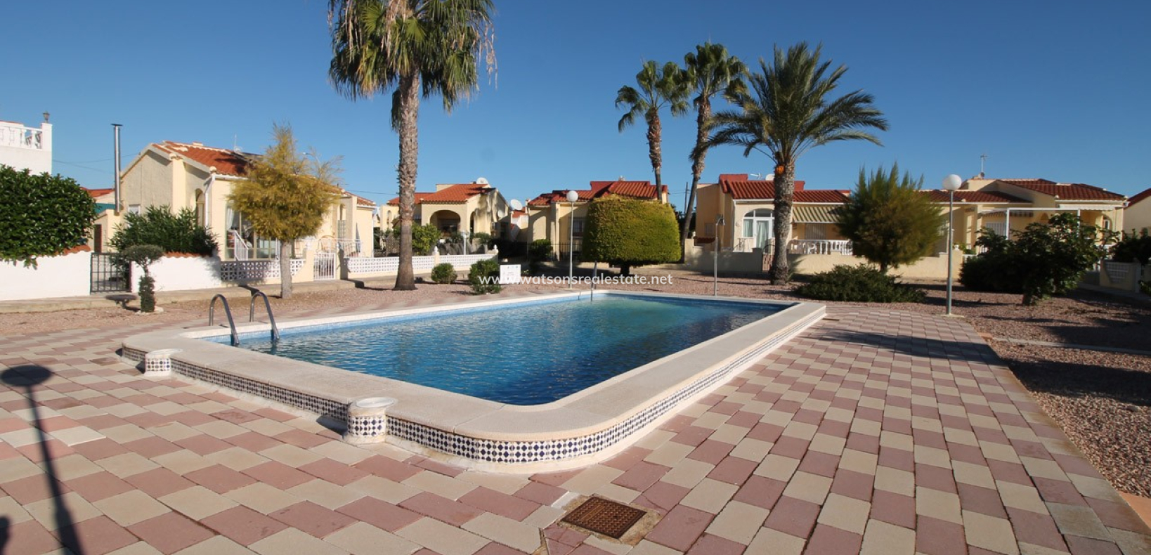 Revente - Maison Individuelle - Urb. La Marina