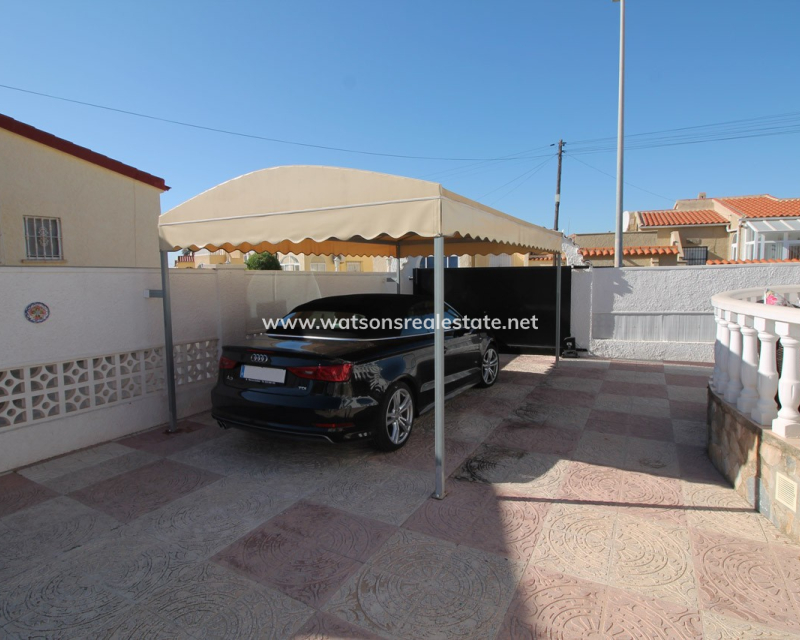 Revente - Maison Individuelle - Urb. La Marina