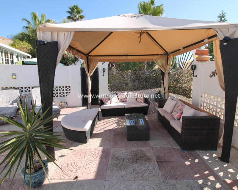 Revente - Maison Individuelle - Urb. La Marina