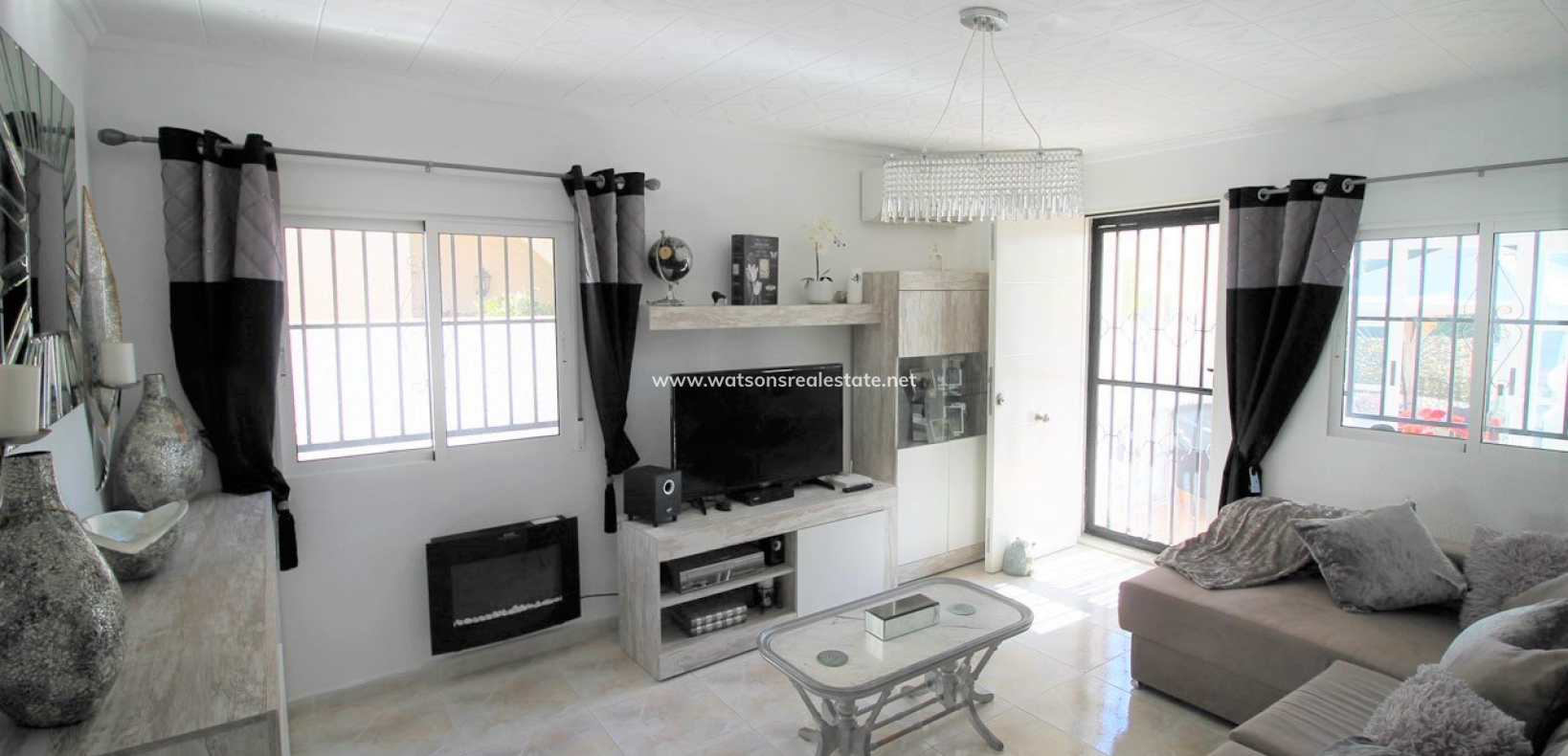 Revente - Maison Individuelle - Urb. La Marina