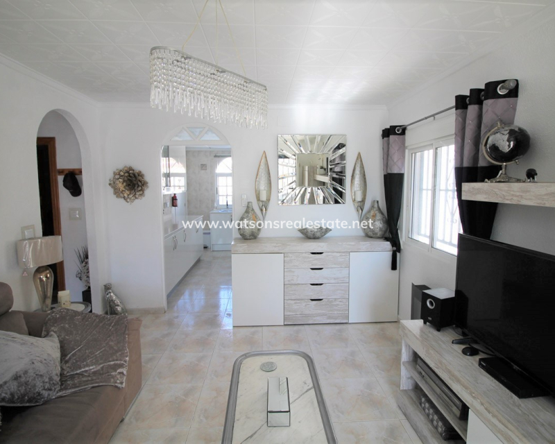 Revente - Maison Individuelle - Urb. La Marina