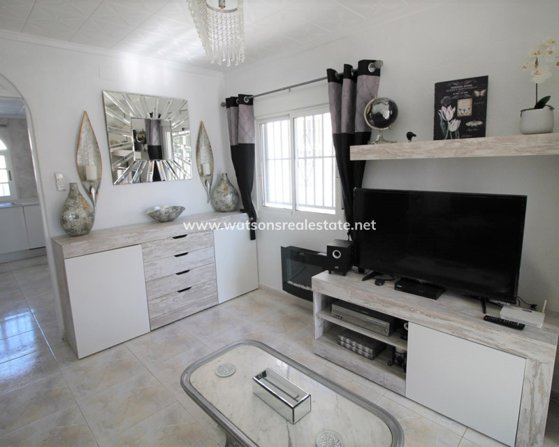 Revente - Maison Individuelle - Urb. La Marina