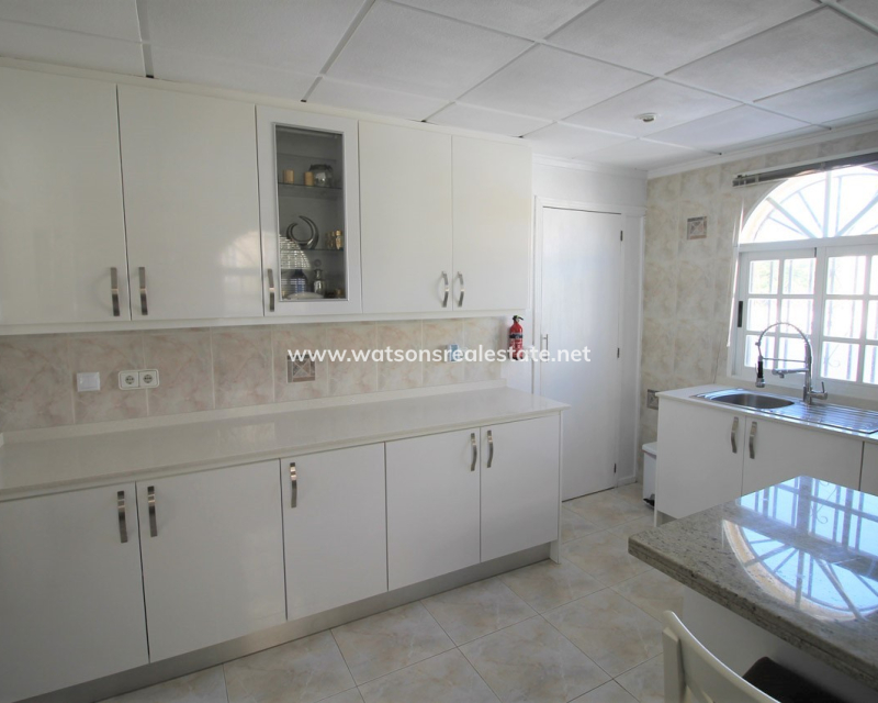 Revente - Maison Individuelle - Urb. La Marina
