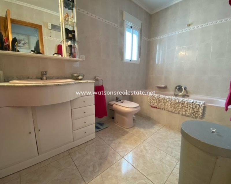Revente - Maison Individuelle - Urb. La Marina