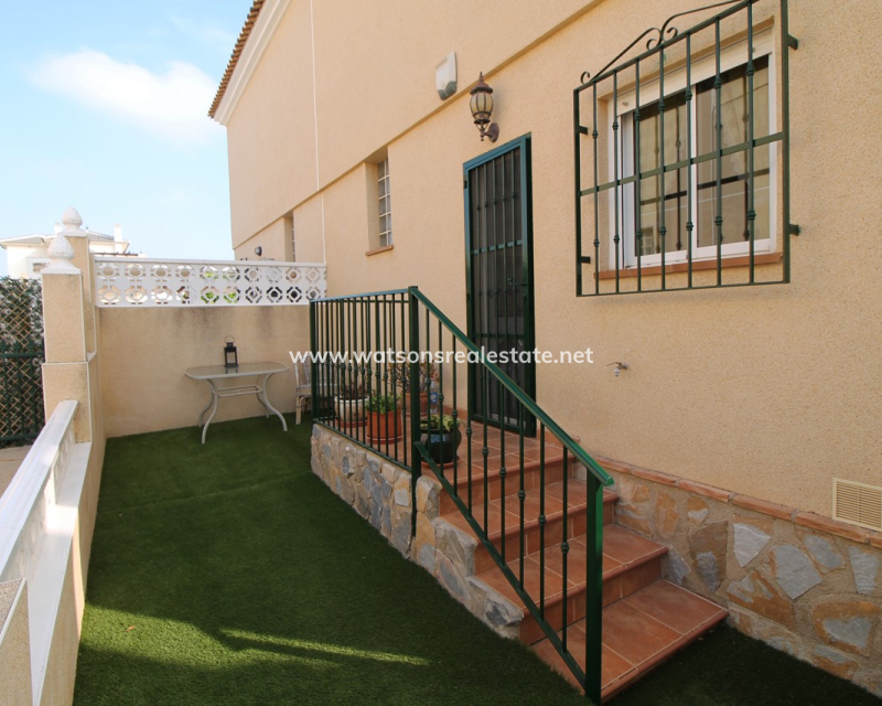 Revente - Maison Individuelle - Urb. La Marina