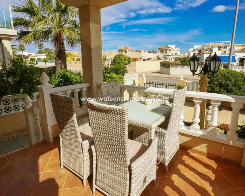 Revente - Maison Individuelle - Urb. La Marina
