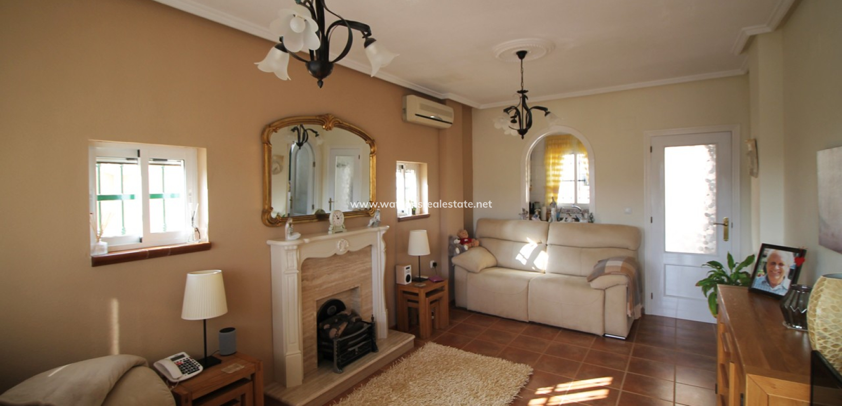 Revente - Maison Individuelle - Urb. La Marina