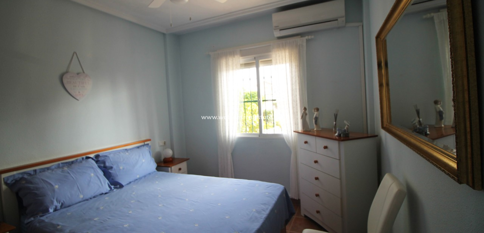 Revente - Maison Individuelle - Urb. La Marina