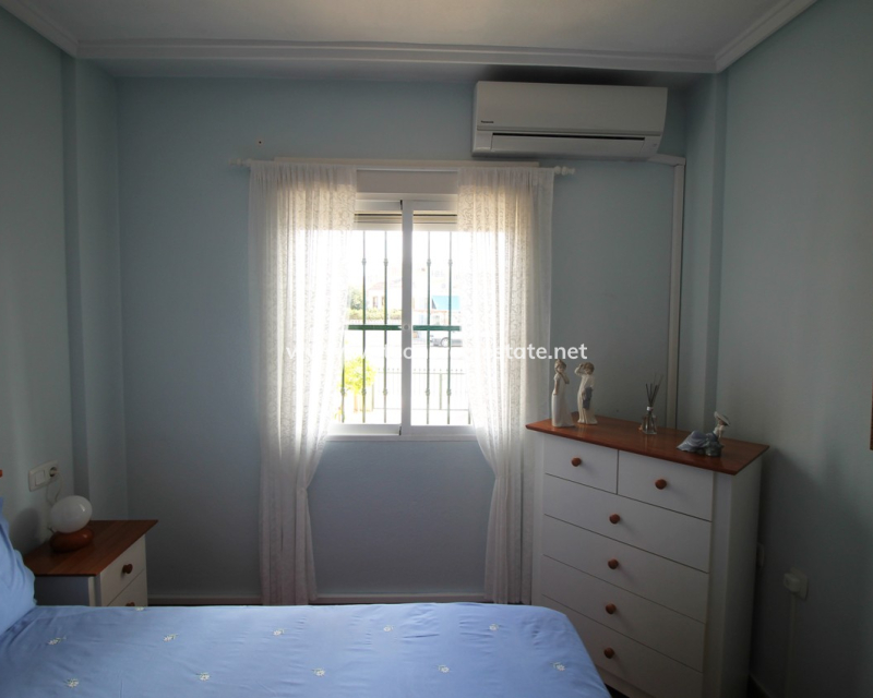 Revente - Maison Individuelle - Urb. La Marina