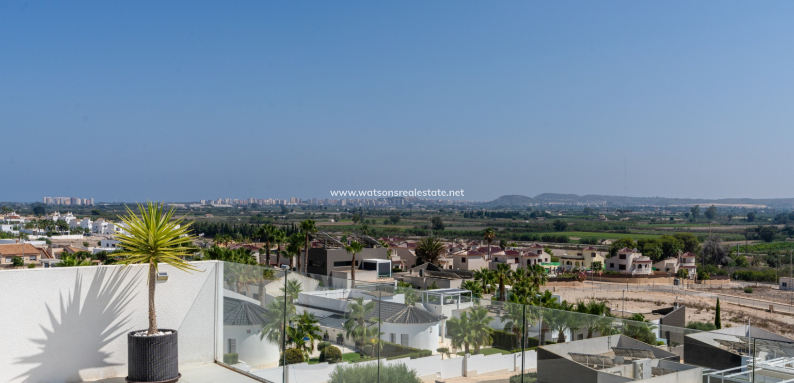 Revente - Maison Individuelle - Urb. La Marina