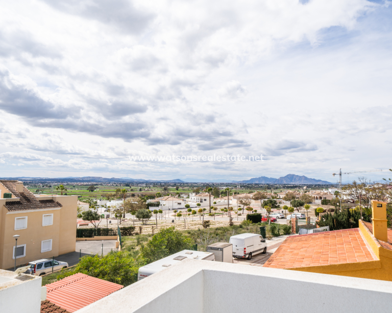 Revente - Maison Individuelle - Urb. La Marina