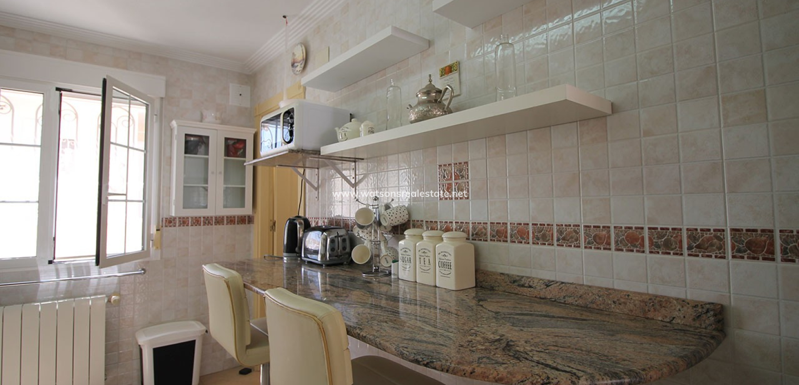 Revente - Maison Individuelle - Urb. La Marina