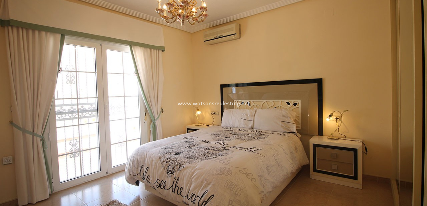 Revente - Maison Individuelle - Urb. La Marina