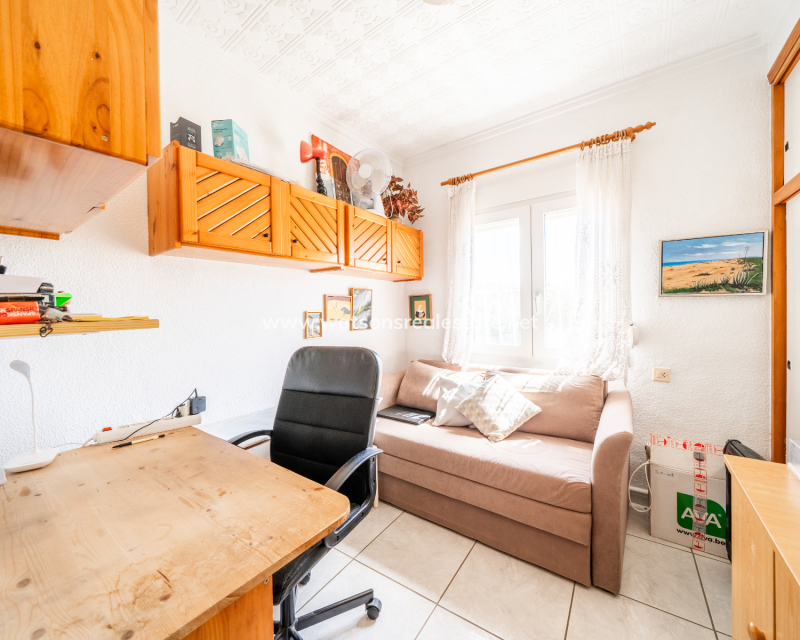 Revente - Maison Individuelle - Urb. La Marina