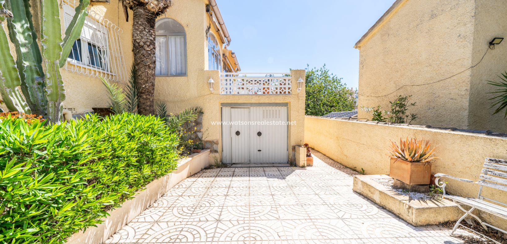Revente - Maison Individuelle - Urb. La Marina