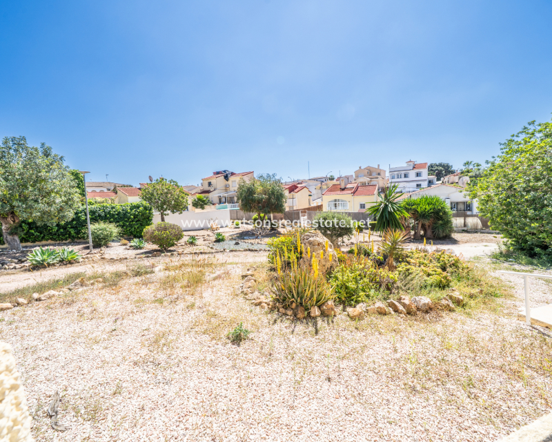 Revente - Maison Individuelle - Urb. La Marina