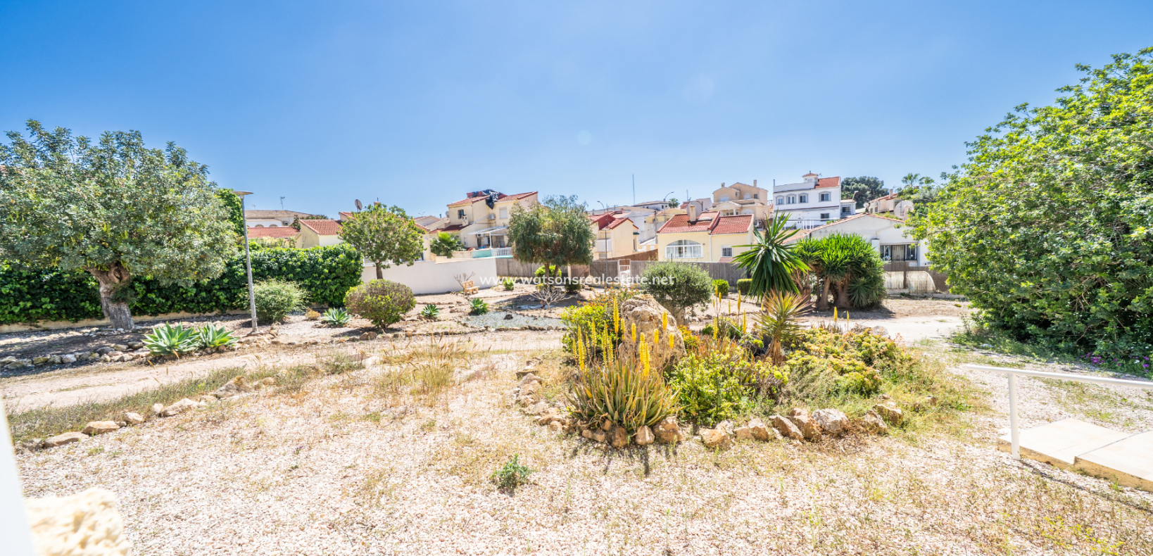 Revente - Maison Individuelle - Urb. La Marina