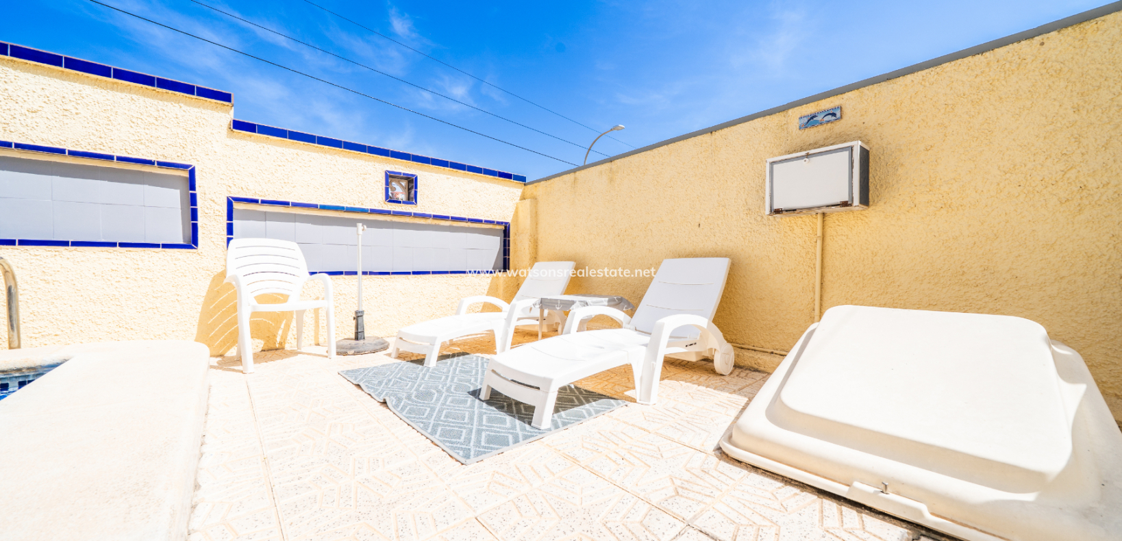 Revente - Maison Individuelle - Urb. La Marina