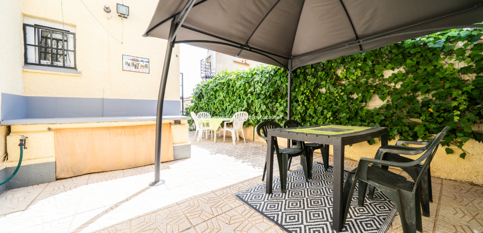 Revente - Maison Individuelle - Urb. La Marina