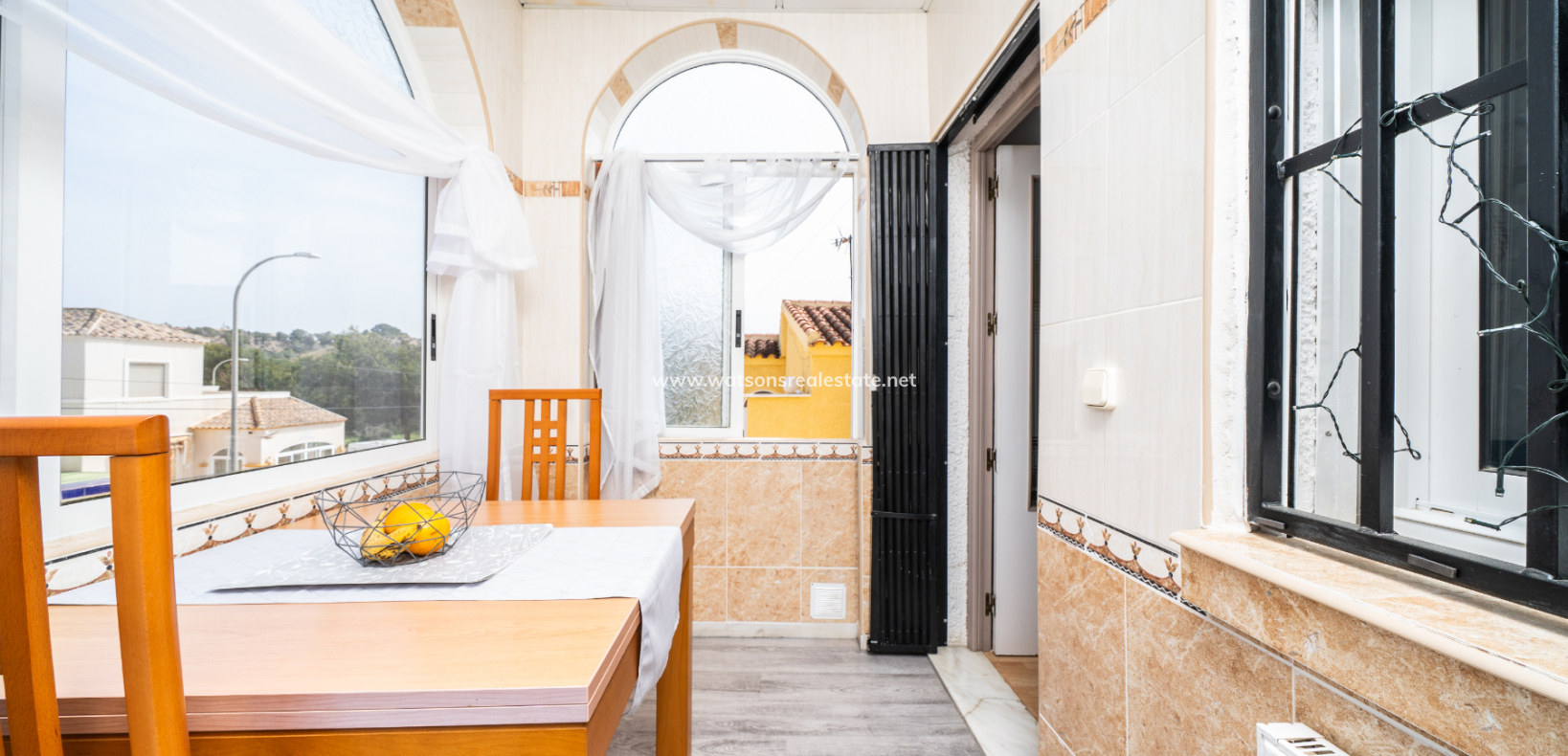 Revente - Maison Individuelle - Urb. La Marina