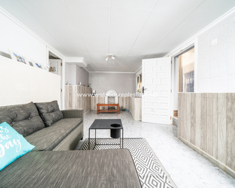 Revente - Maison Individuelle - Urb. La Marina