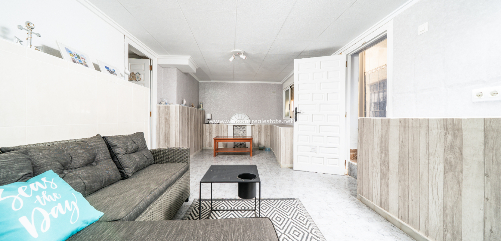 Revente - Maison Individuelle - Urb. La Marina