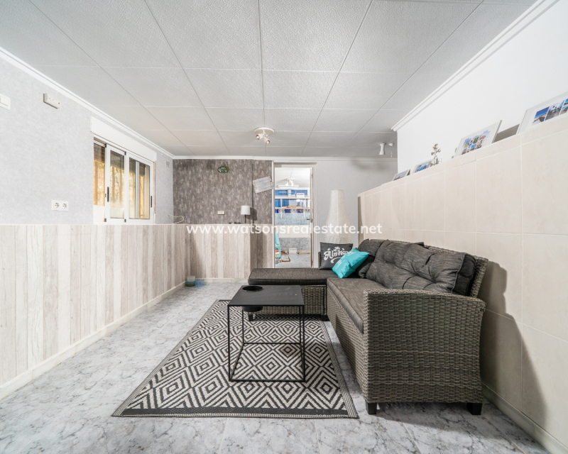 Revente - Maison Individuelle - Urb. La Marina