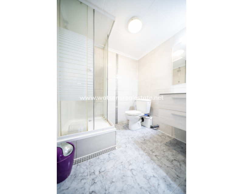 Revente - Maison Individuelle - Urb. La Marina