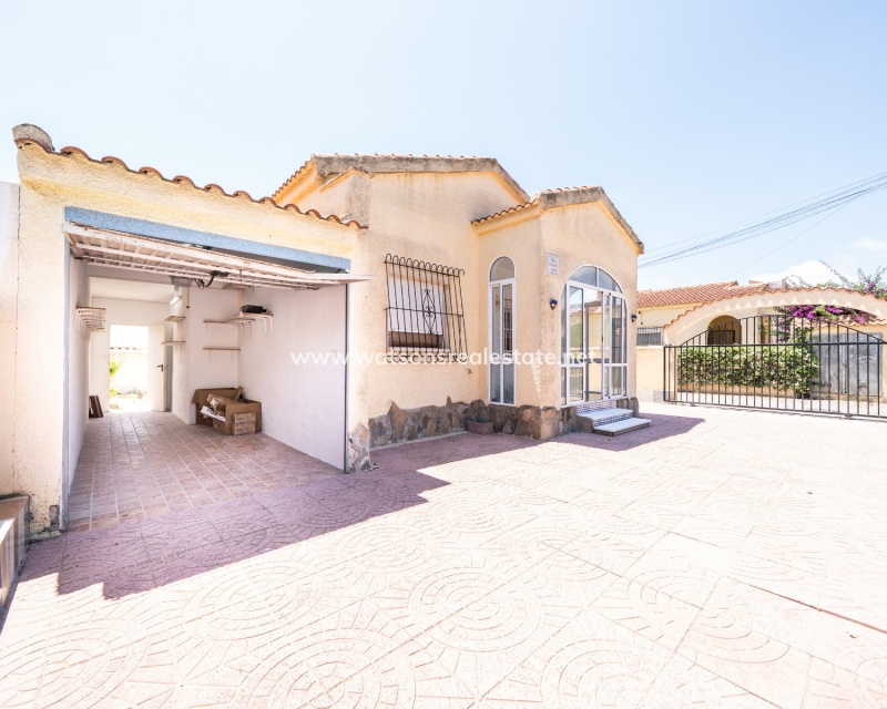 Revente - Maison Individuelle - Urb. La Marina