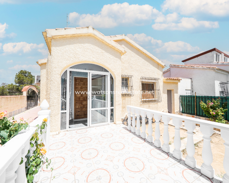 Revente - Maison Individuelle - Urb. La Marina