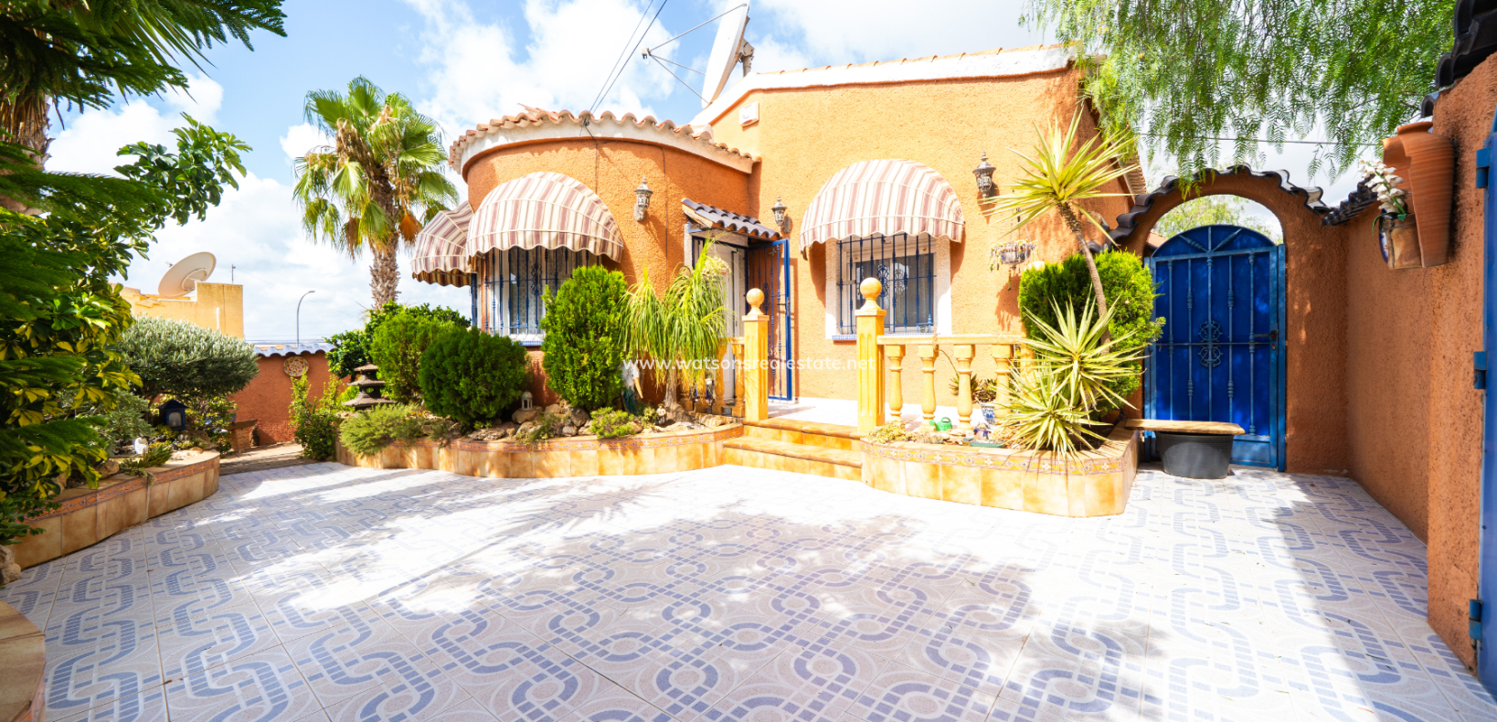 Revente - Maison Individuelle - Urb. La Marina