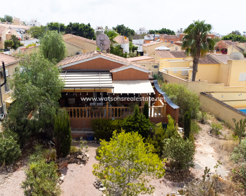 Revente - Maison Individuelle - Urb. La Marina