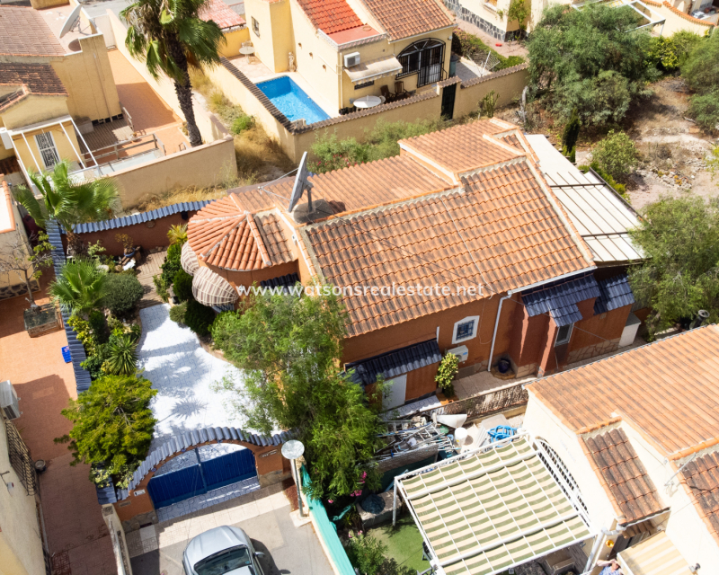 Revente - Maison Individuelle - Urb. La Marina