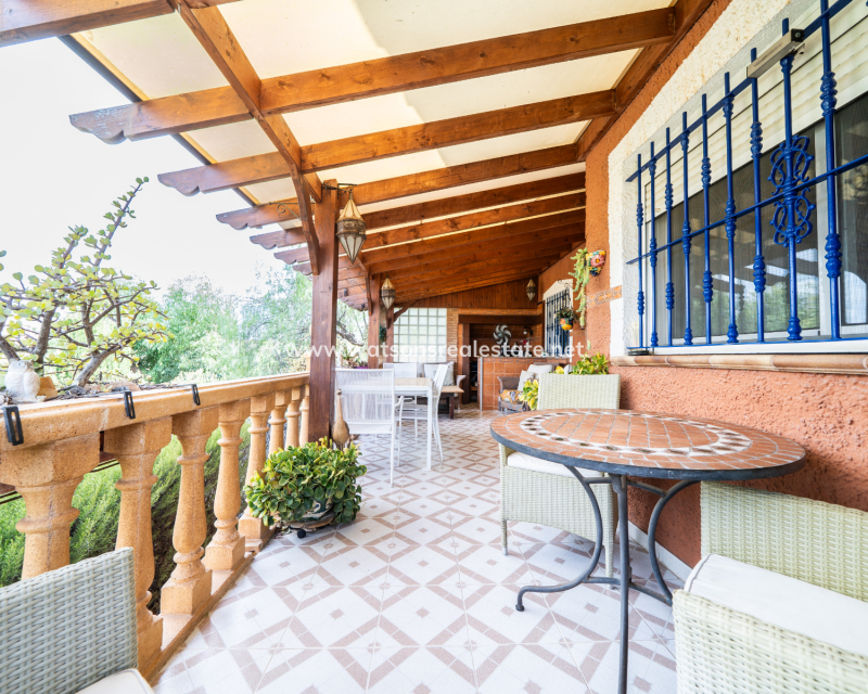 Revente - Maison Individuelle - Urb. La Marina