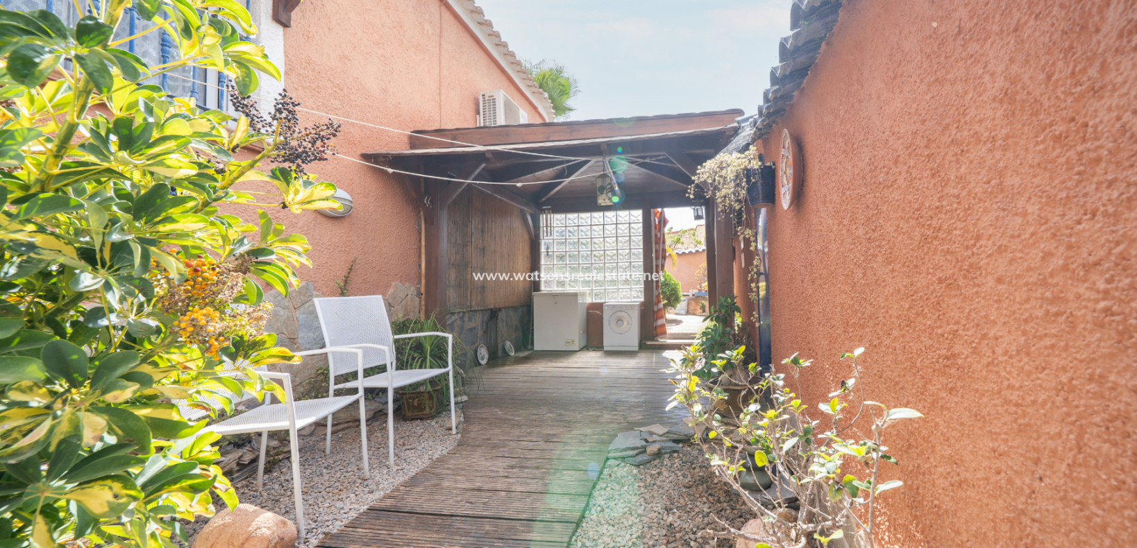 Revente - Maison Individuelle - Urb. La Marina