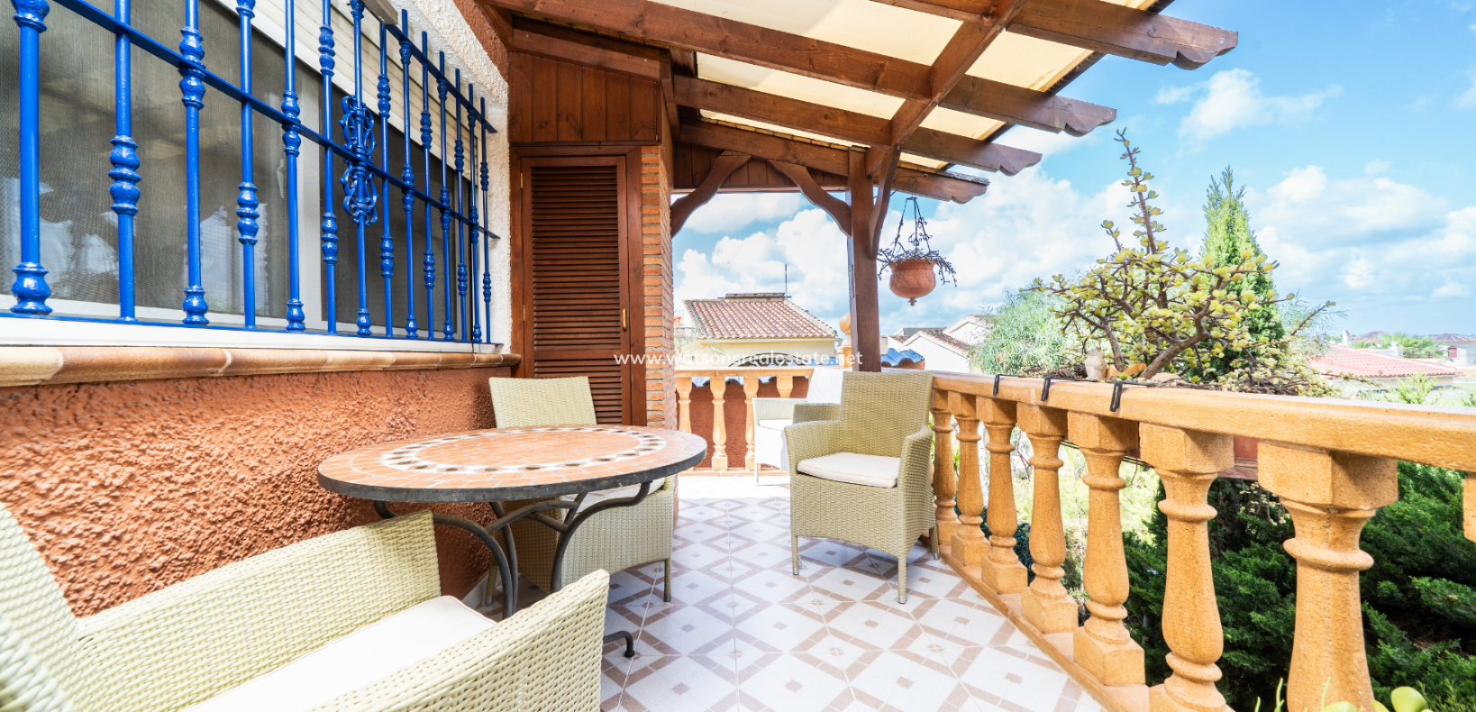 Revente - Maison Individuelle - Urb. La Marina