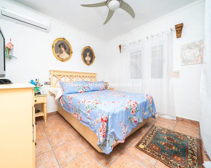 Revente - Maison Individuelle - Urb. La Marina