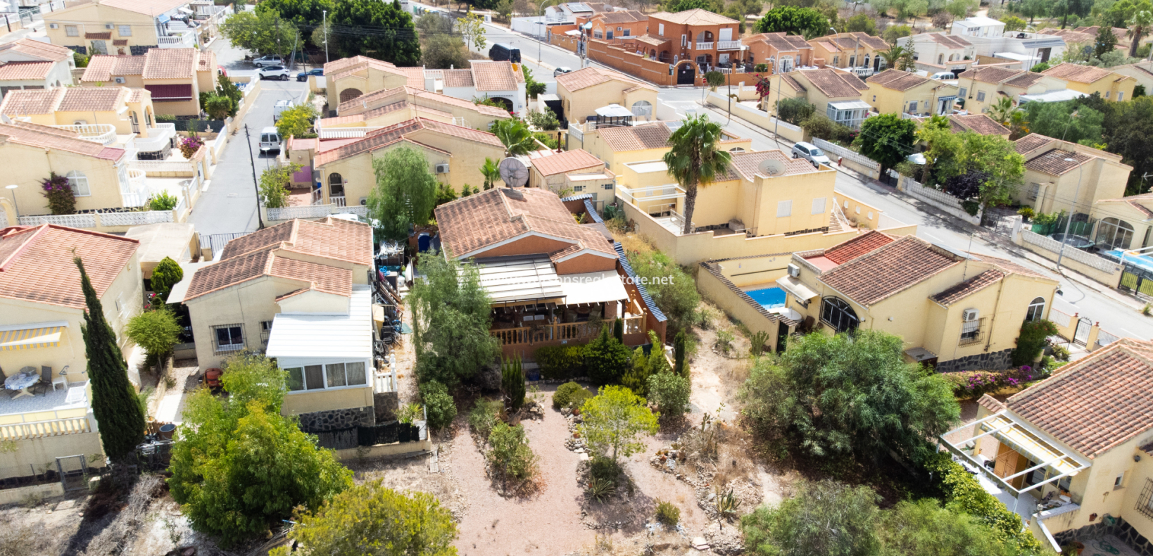 Revente - Maison Individuelle - Urb. La Marina
