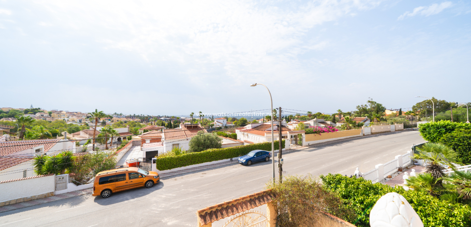 Revente - Maison Individuelle - Urb. La Marina